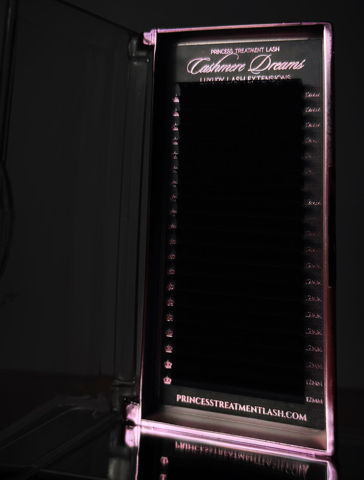 Cashmere Dreams Ultra •  CC Curl • 20 Rows • Foil Back • 0.3 Loose Fans