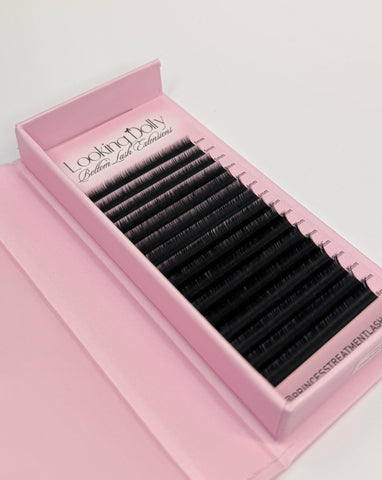 Looking Dolly Bottom Easy Fan Lashes